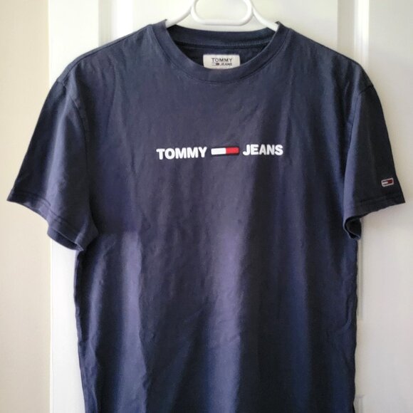 LOT of 2 -TOMMY HILFIGER ZIP UP CARDIGAN with T-shirt / BOYS 12~ 16 YEARS - Picture 7 of 11